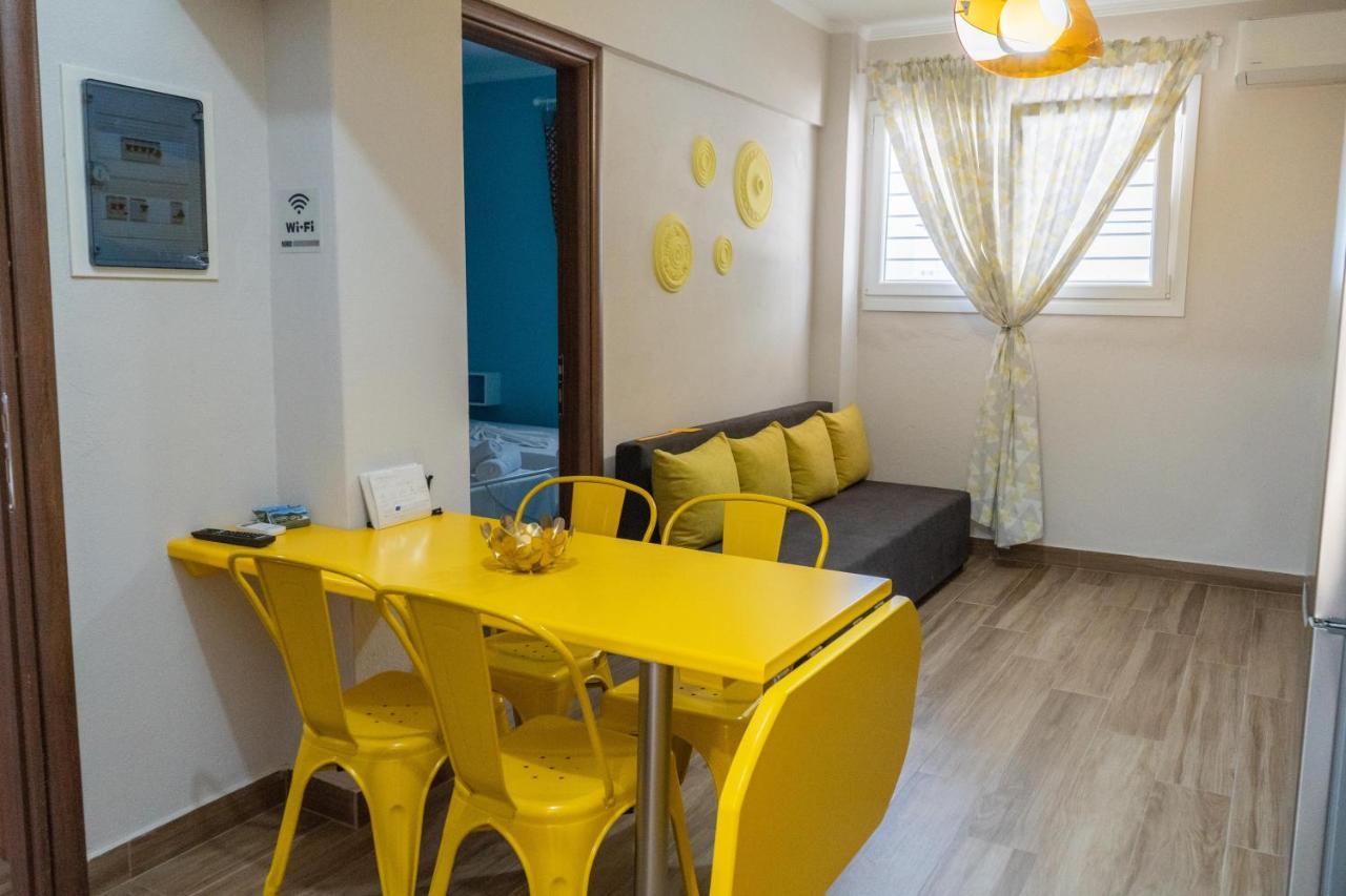 Apartment In Asproválta Eksteriør bilde